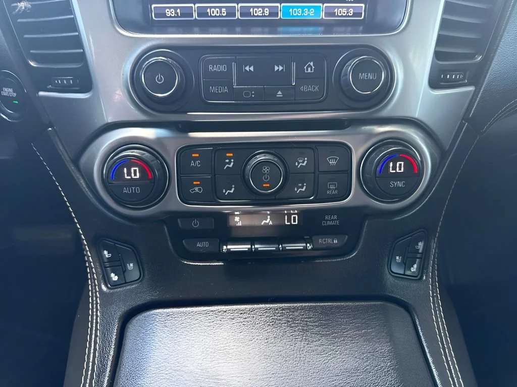 Used 2018 PEPPERDUST METALLIC Chevrolet Premier image 22
