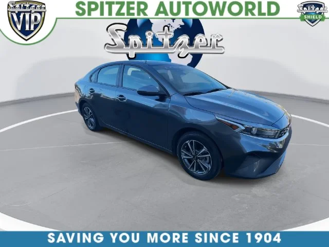 Certified Used 2024 Gray Kia LXS image 3
