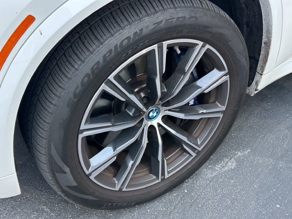 Certified Used 2024 Alpine White BMW xDrive50e image 2