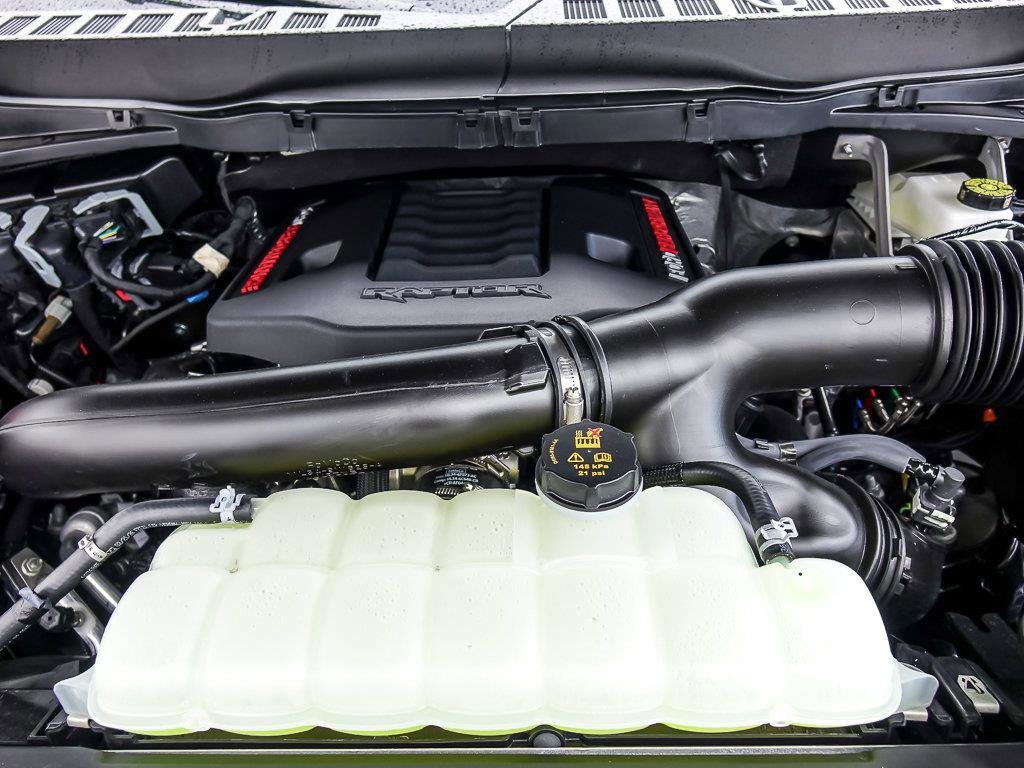 Used 2026 Shelter Green Ford Raptor image 32