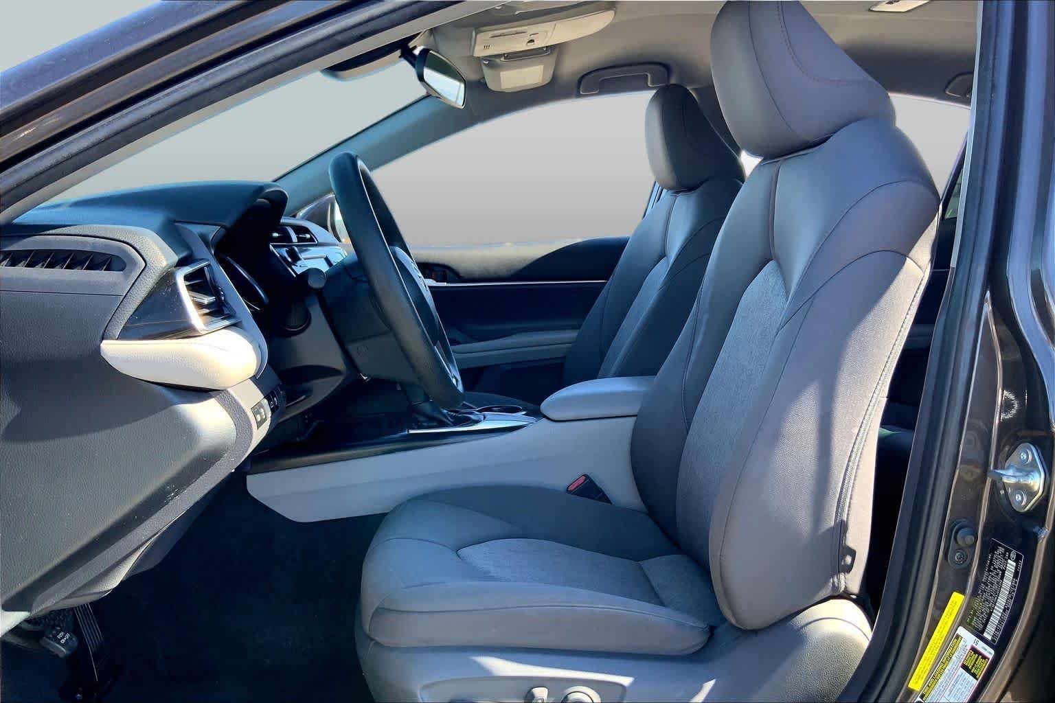 Used 2018 Brown Stone Toyota LE image 8