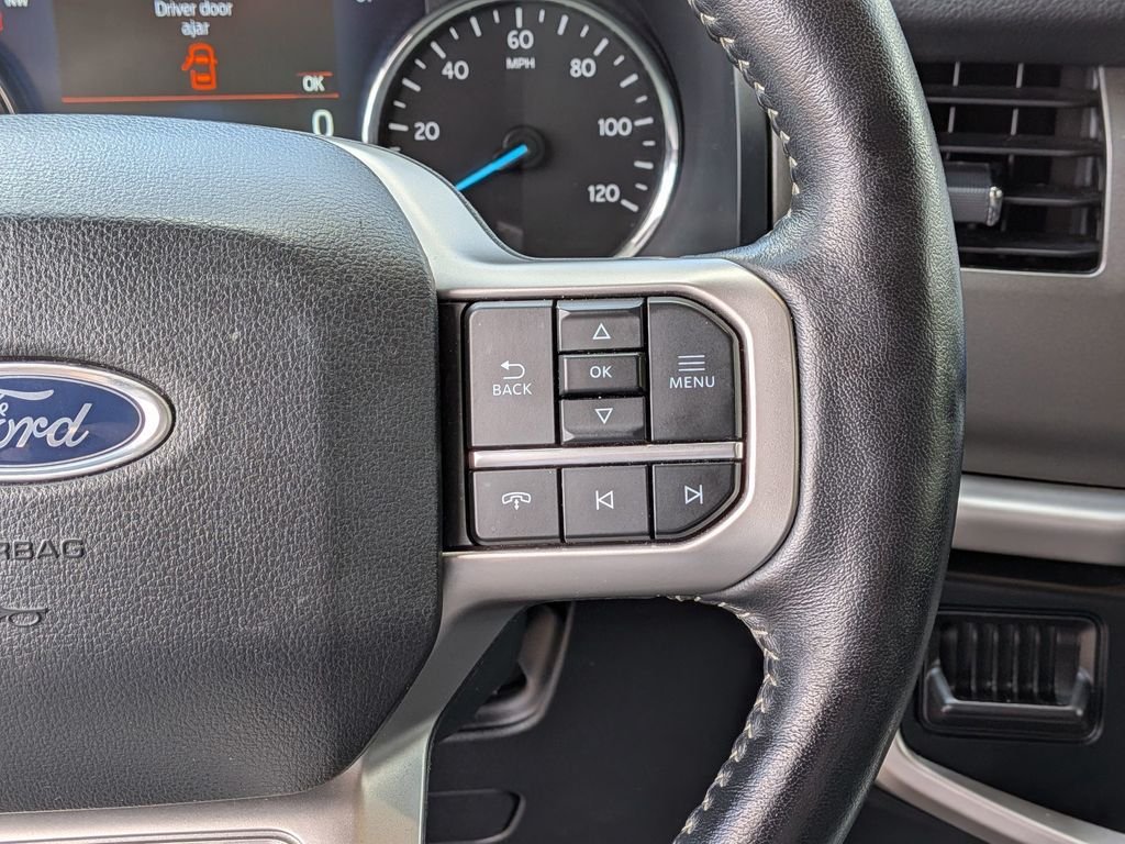 Used 2024 Black Ford XLT image 20