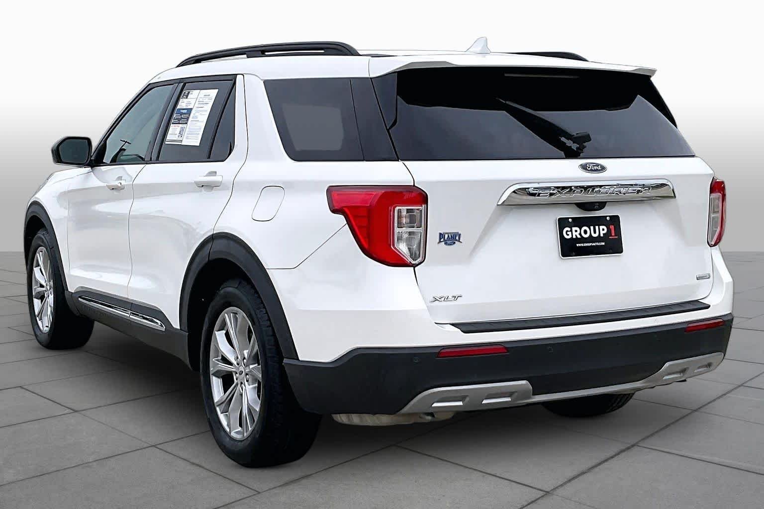 Used 2020 Star White Metallic Tri-Coat Ford XLT image 12