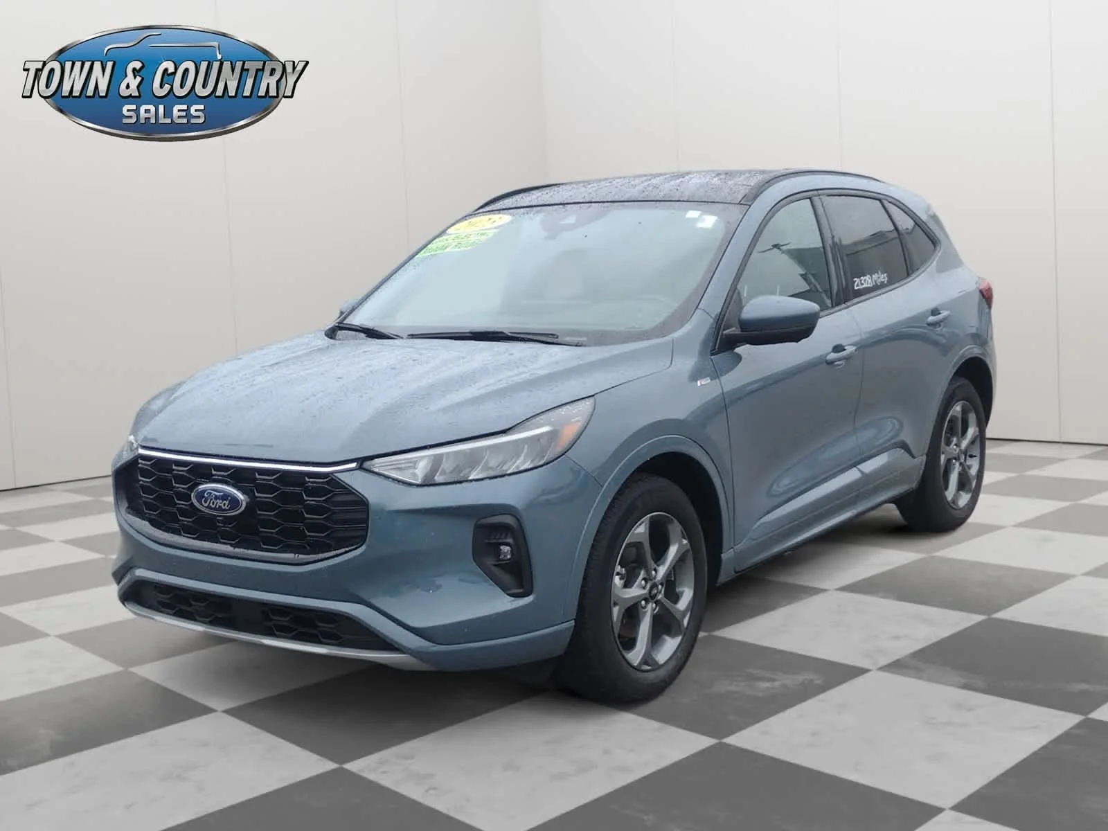 Used 2023 Vapor Blue Metallic Ford ST-Line Select image 3