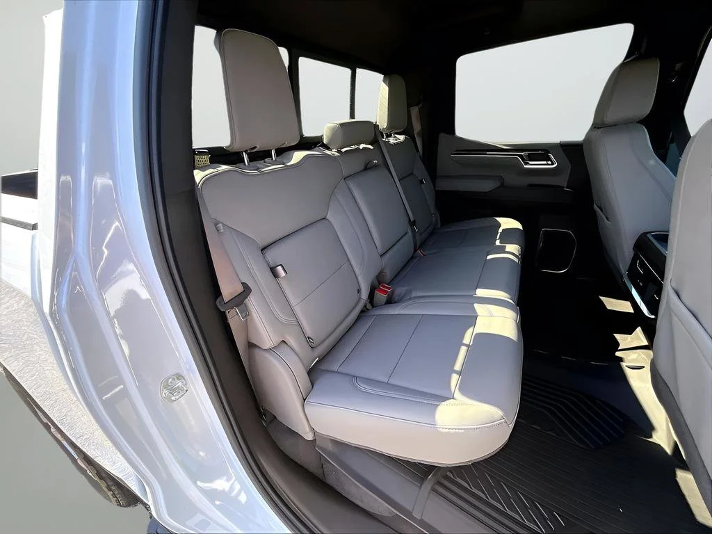 New 2026 Chevrolet Silverado 1500 LTZ 4D Crew Cab