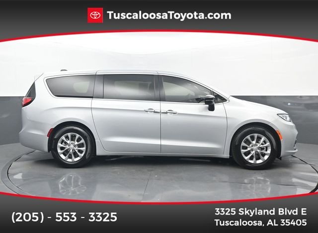 2026 Chrysler Pacifica
