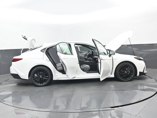 New 2027 Ice Cap Toyota SE image 31