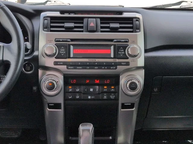 Used 2010 Silver Toyota Limited image 18