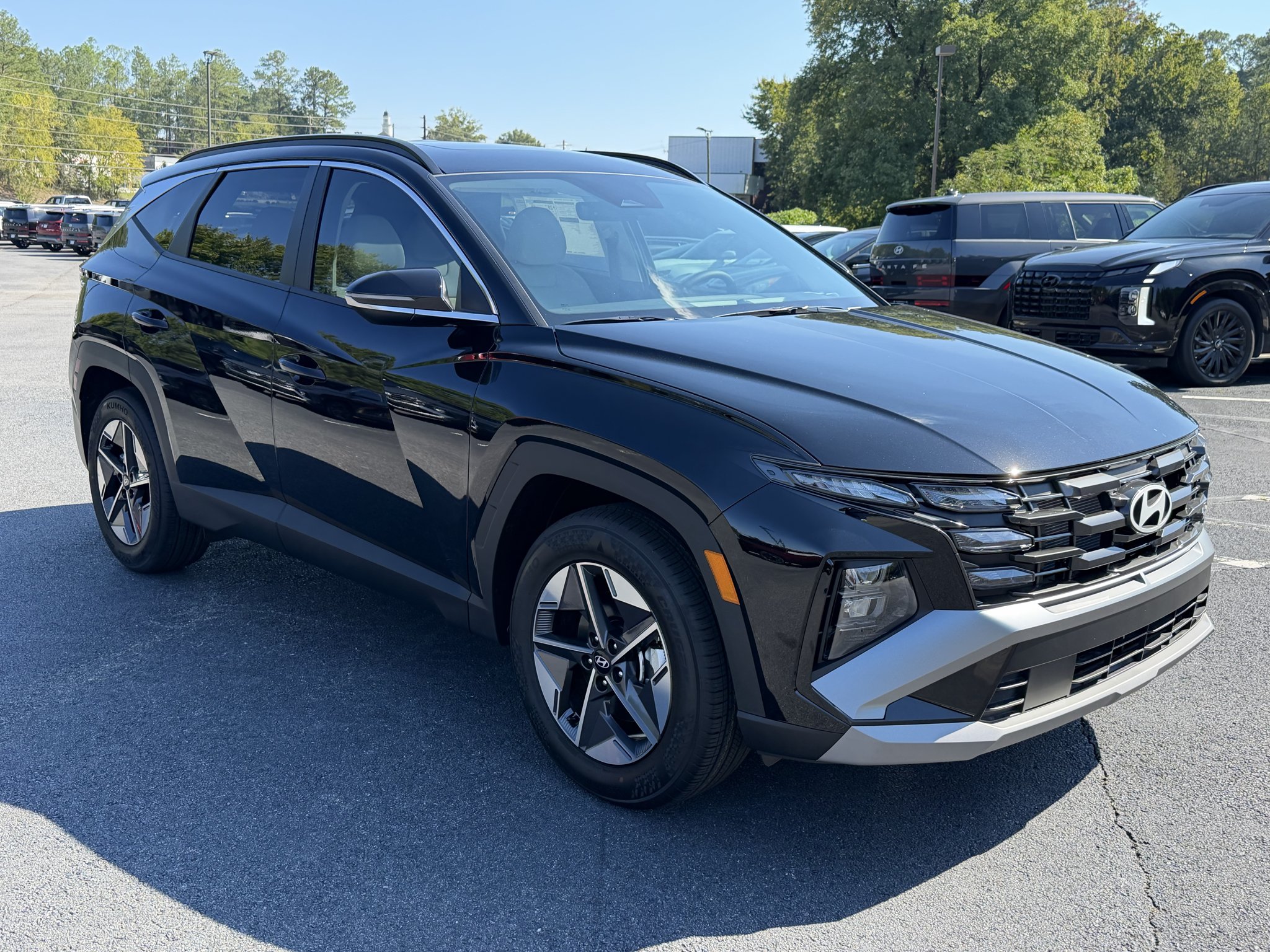 New 2026 Phantom Black Hyundai SEL Premium FWD image 36