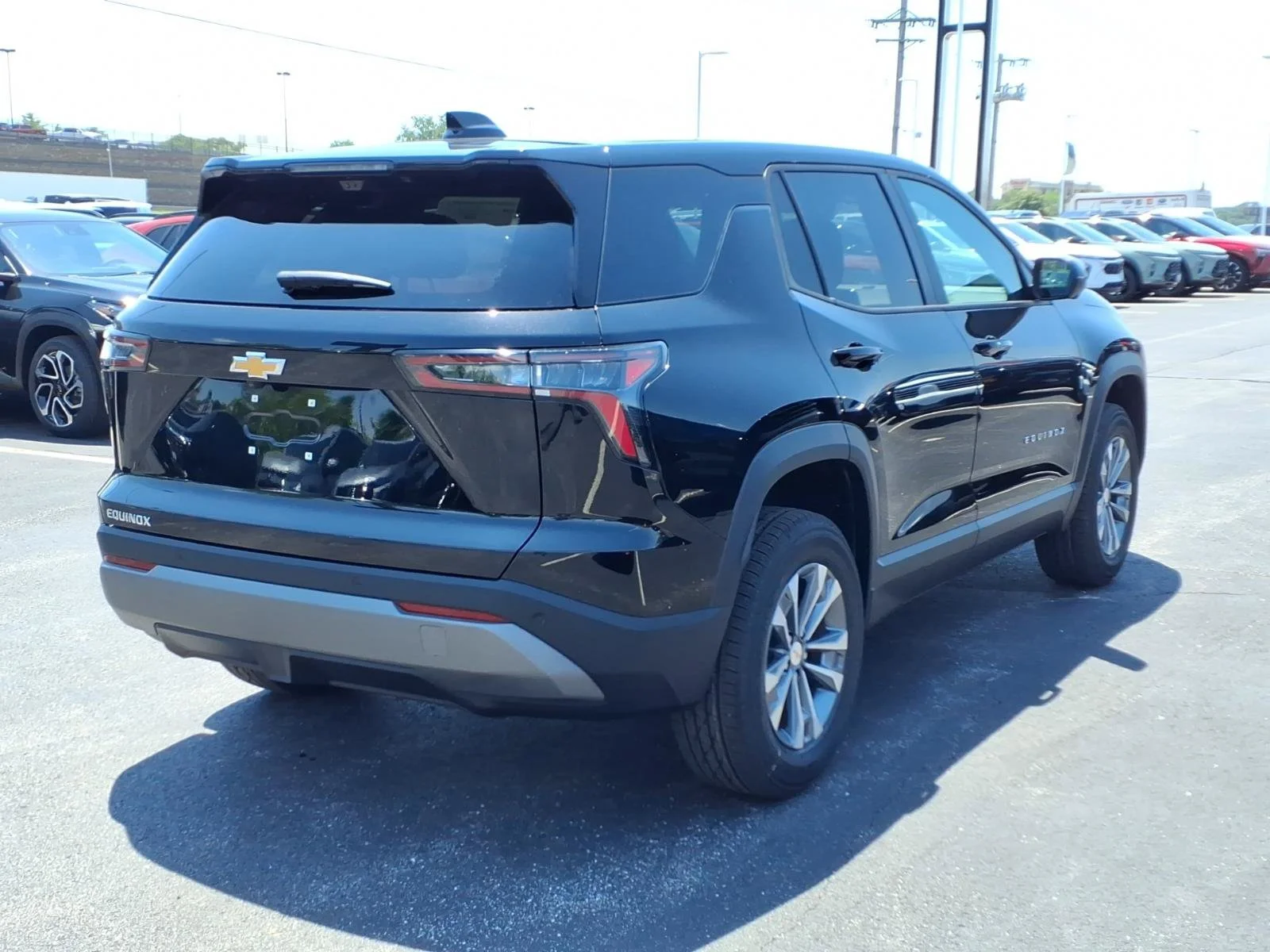 New 2026 Mosaic Black Metallic Chevrolet LT image 15