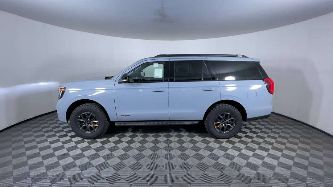 Used 2026 Glacier Gray Metallic Ford Tremor image 5