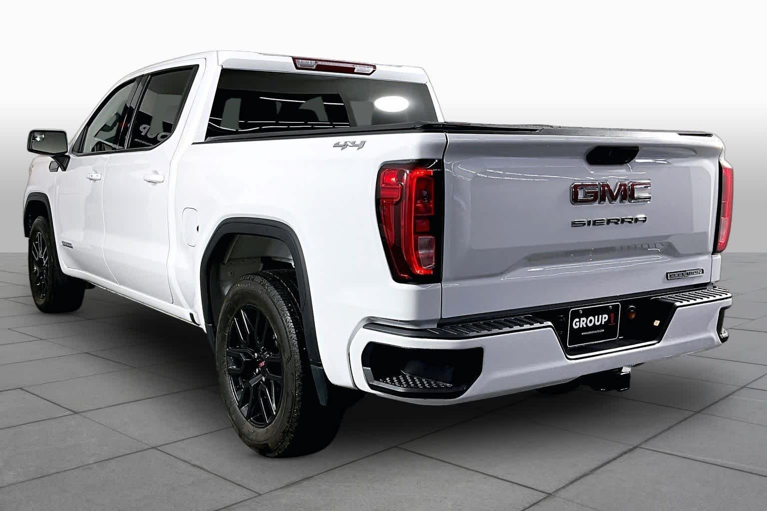 2024 GMC Sierra 1500 Elevation - Photo 12