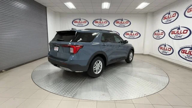 New 2026 Vapor Blue Metallic Ford Active image 9