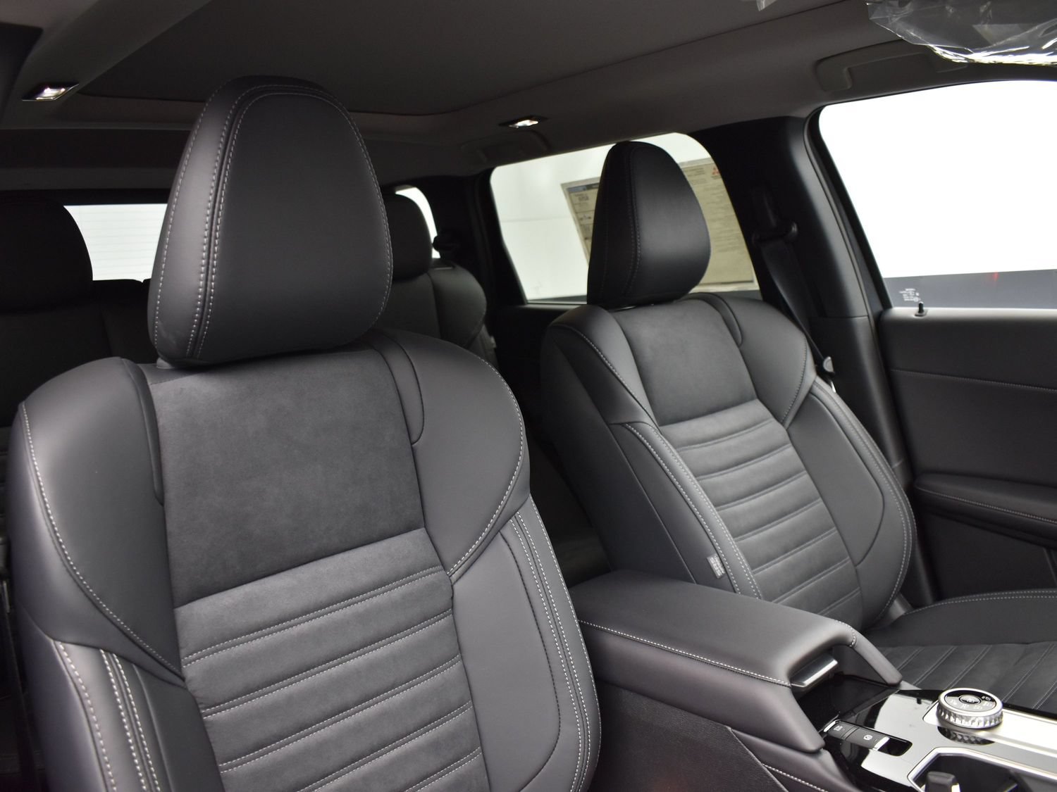 New 2026 Graphite Gray Mitsubishi SE 1.5T 2WD image 20