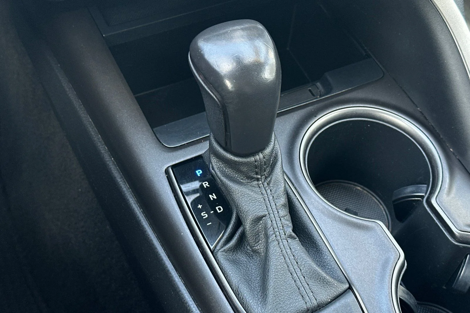 Certified Used 2021 Super White Toyota SE image 19
