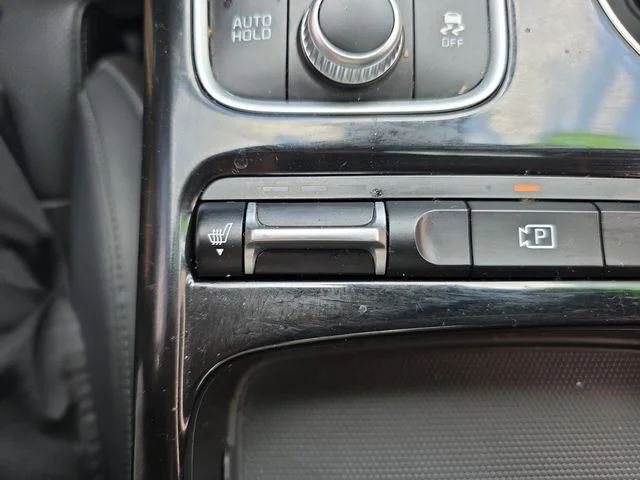 Certified Used 2022 White Kia GT-Line image 25
