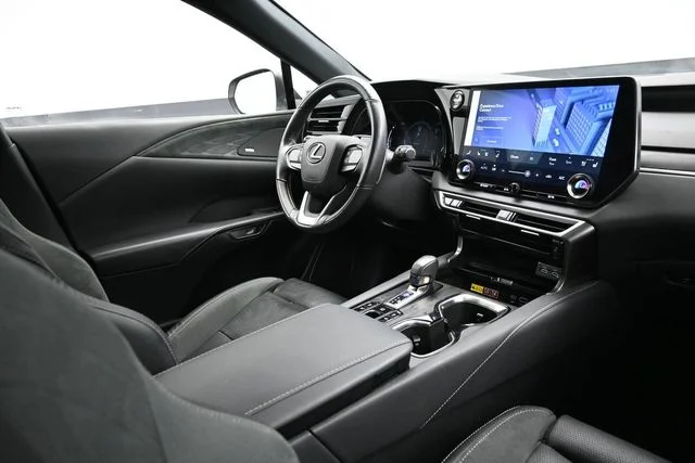 Used 2023 White Lexus 350 Luxury image 17