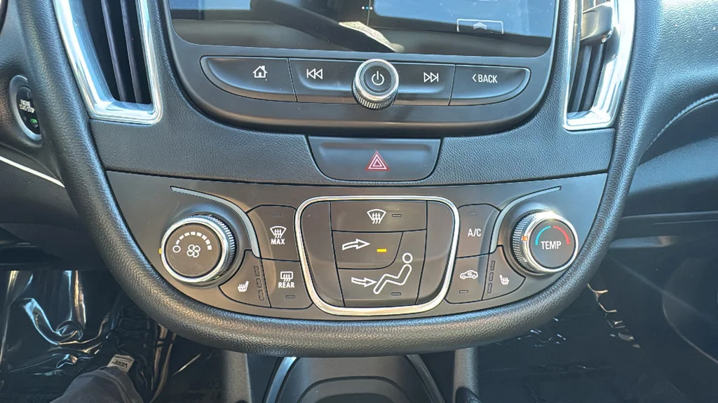 Used 2017 NIGHTFALL GRAY METALLIC Chevrolet LT image 27