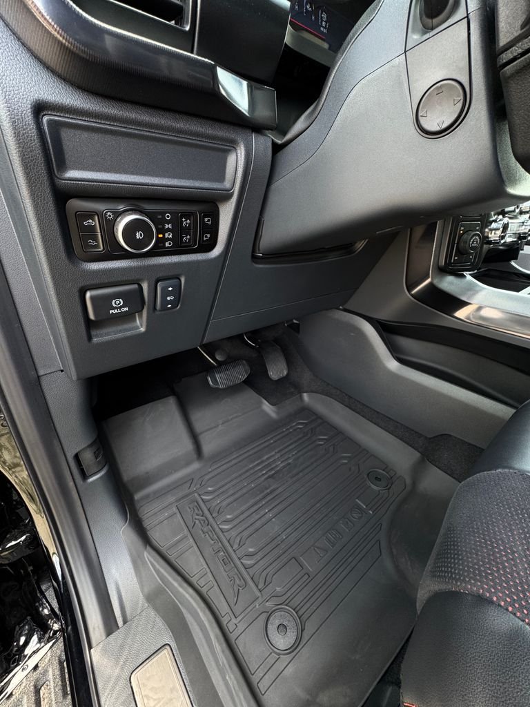 Used 2025 Black Metallic Ford Raptor R image 10