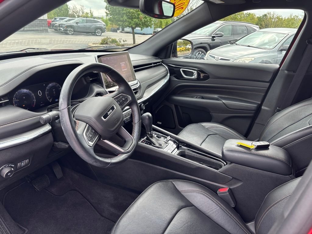 Used 2022 Red Jeep Limited image 17