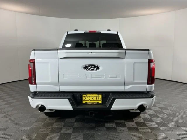New 2026 Oxford White Ford Lariat image 5