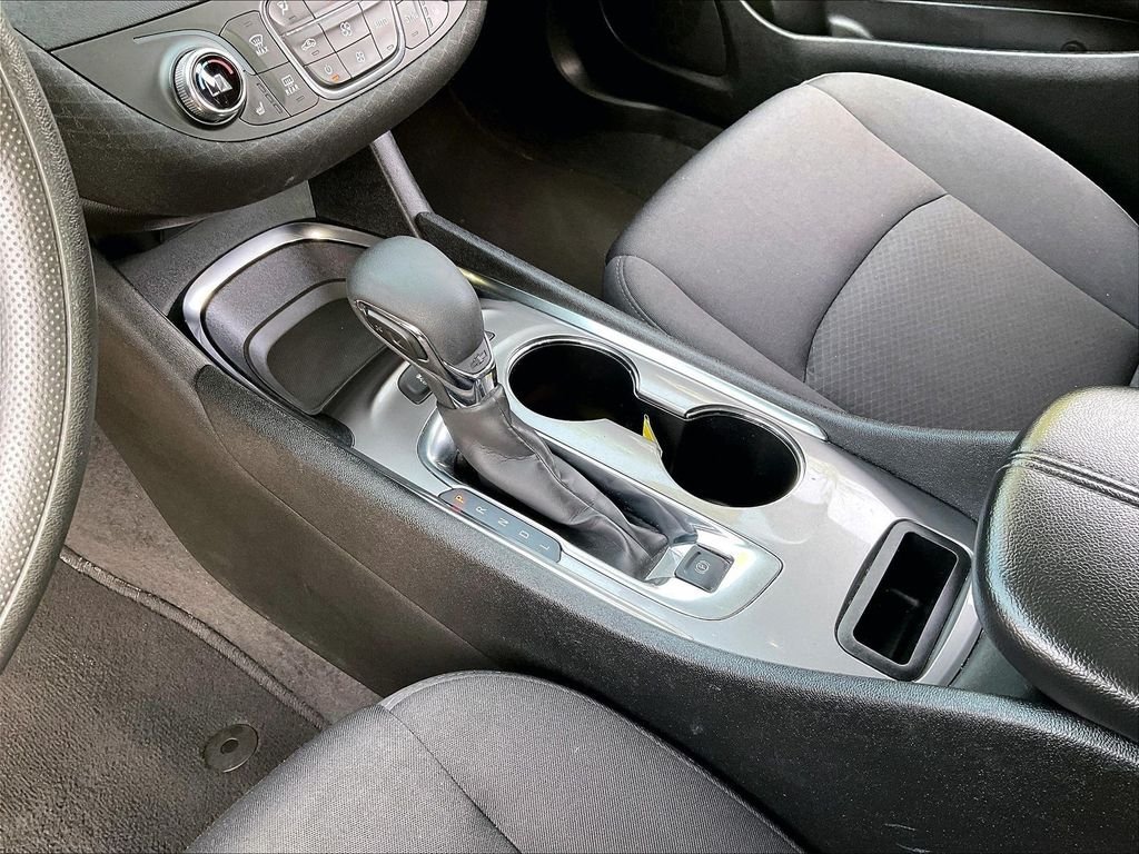 Used 2024 Gray Chevrolet LT image 20