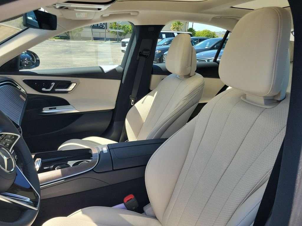 New 2026 Polar White Mercedes-Benz E 350 image 21