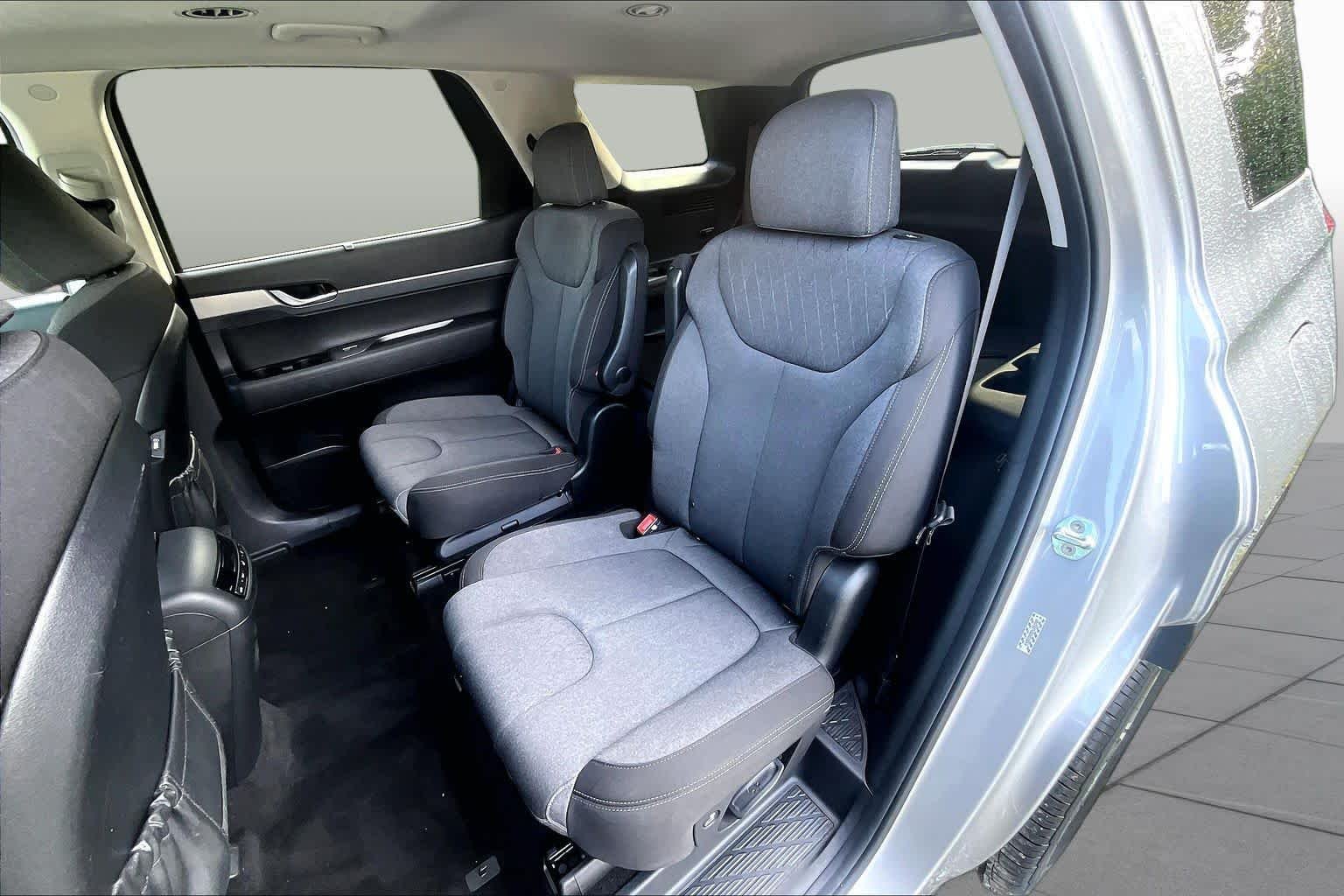 Used 2021 Typhoon Silver Hyundai SEL image 20
