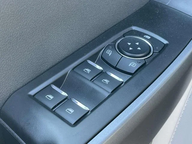 New 2026 Gray Ford XL image 12