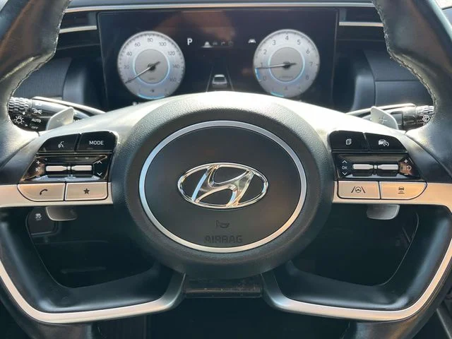 Used 2023 White Hyundai Limited image 19