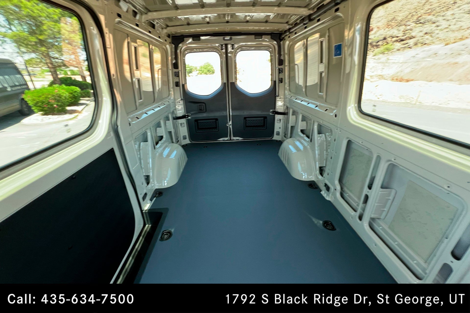 2025 Mercedes-Benz Sprinter Cargo Van Base - Photo 24