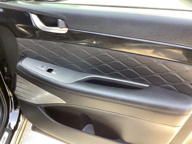 Used 2022 Abyss Black Hyundai Calligraphy image 20