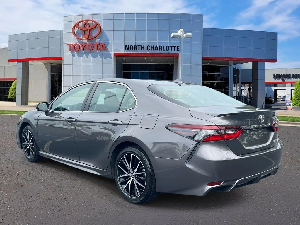 Used 2023 Gray Toyota SE image 5