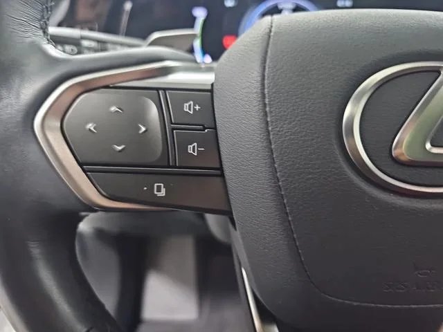 Certified Used 2025 EMINENT WHITE PEARL Lexus LUXURY AWD image 19