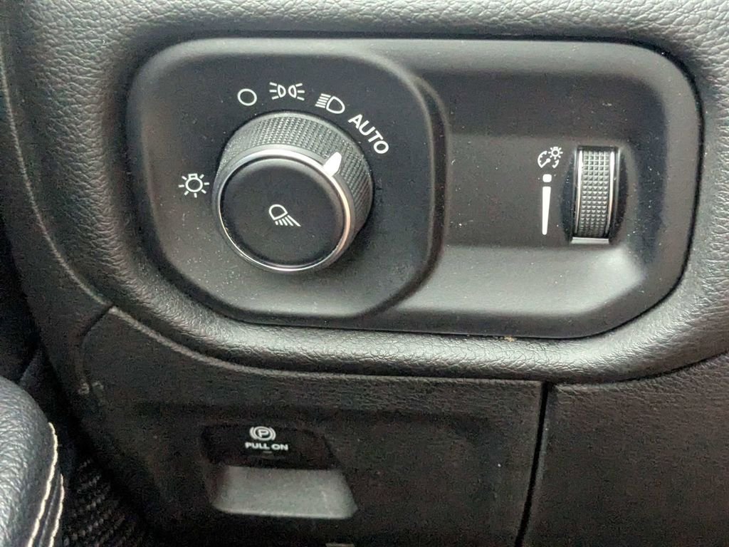 2024 RAM Ram 1500 Pickup Laramie - Photo 26