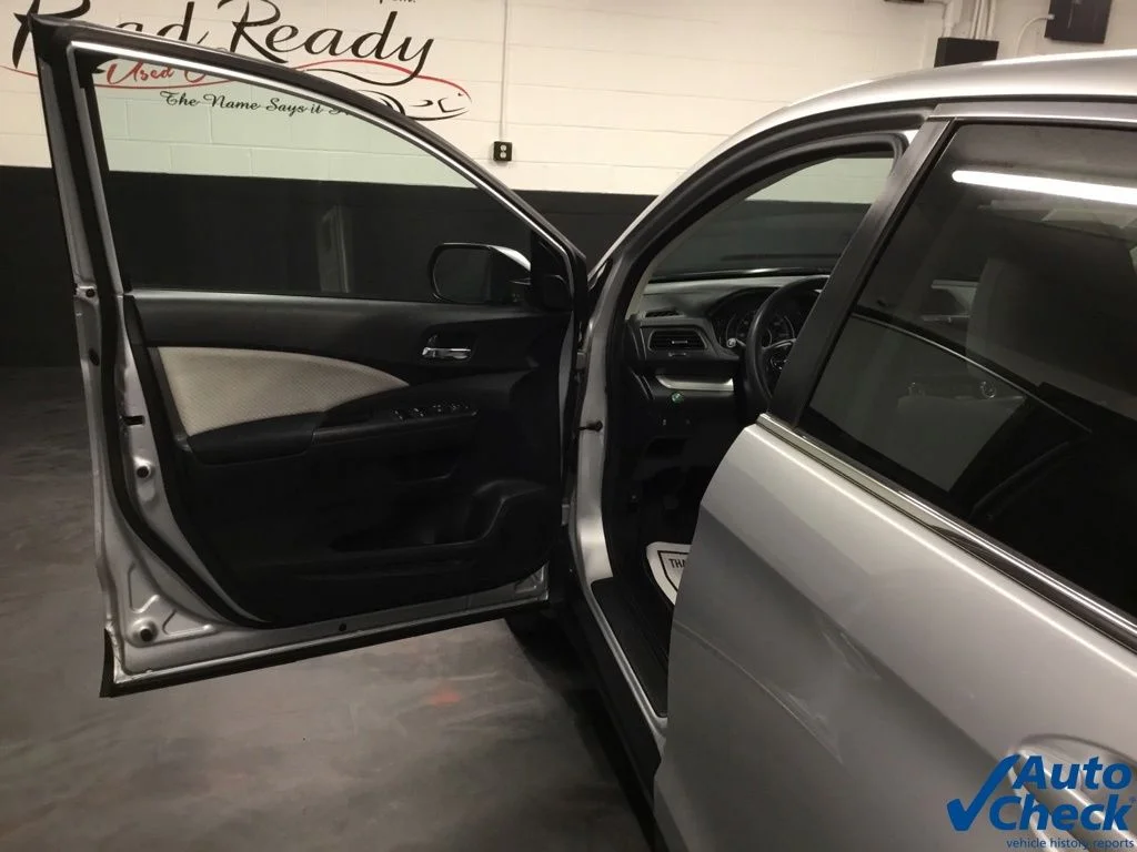 Used 2016 Silver Honda EX image 19