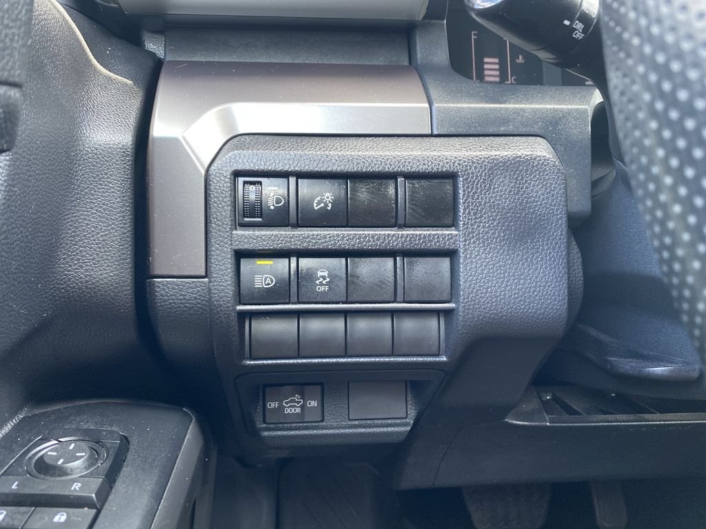 2024 Toyota Tacoma SR5 - Photo 19