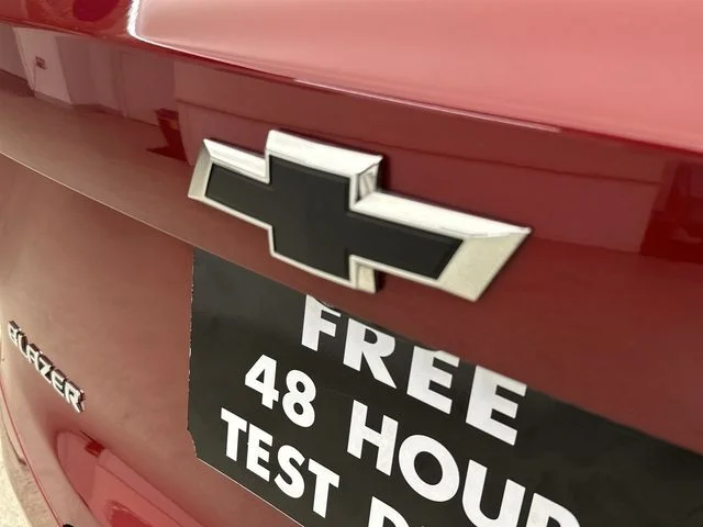 Used 2025 Red Chevrolet LT image 41
