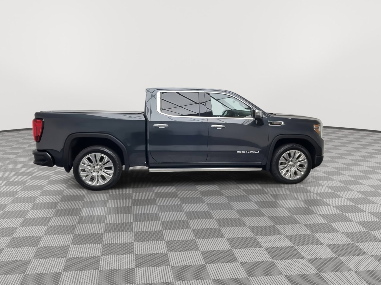 Certified Used 2022 Hunter Metallic GMC Denali image 48
