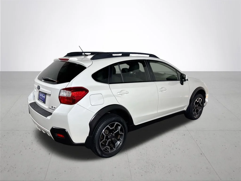 Used 2014 White Subaru 2.0i Limited image 6