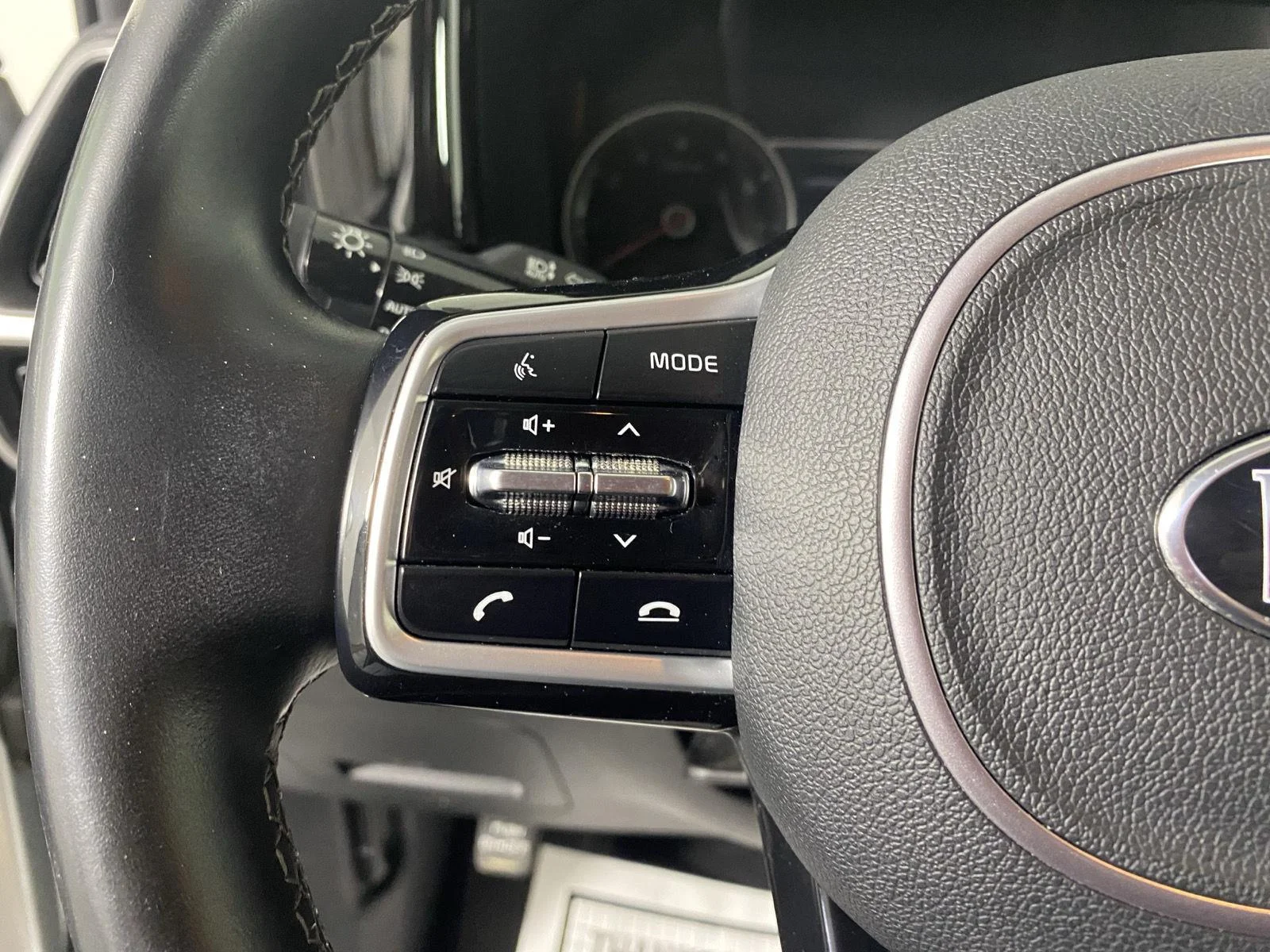Used 2021 Sparkling Silver Kia S image 15