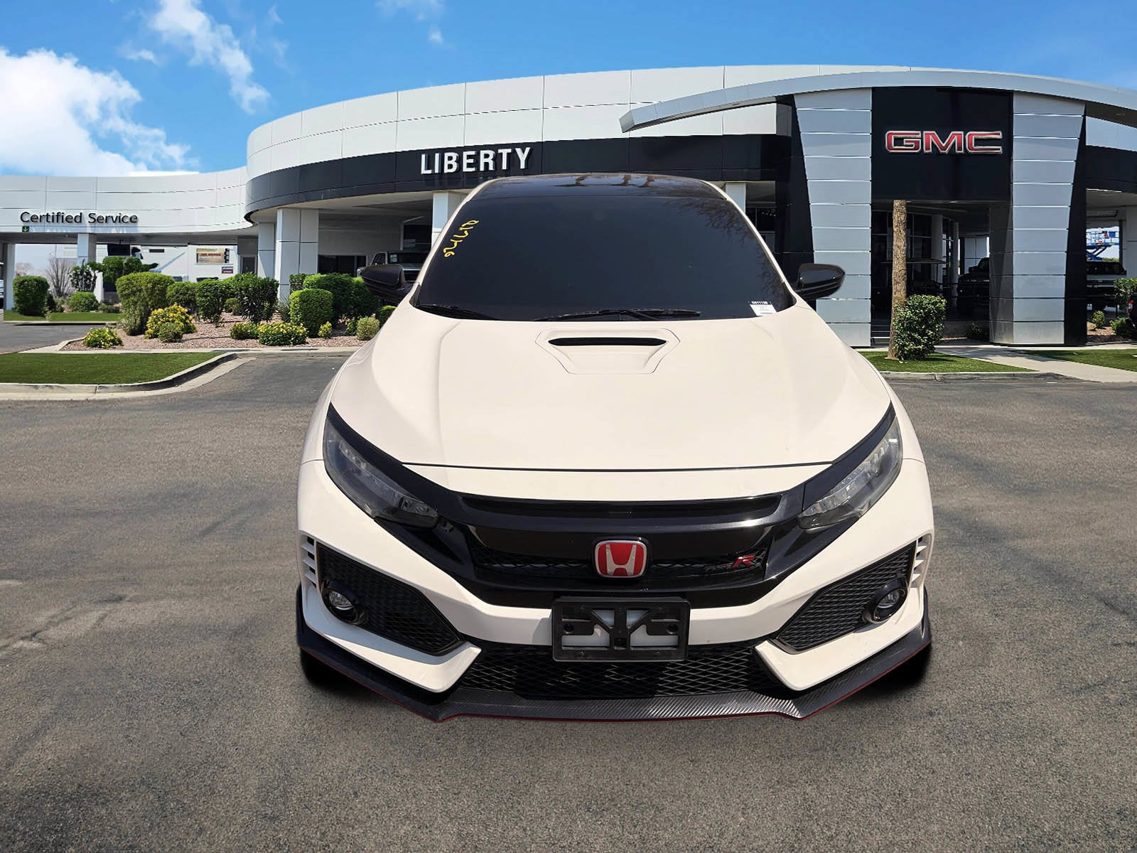 Used 2019  Honda Touring image 2