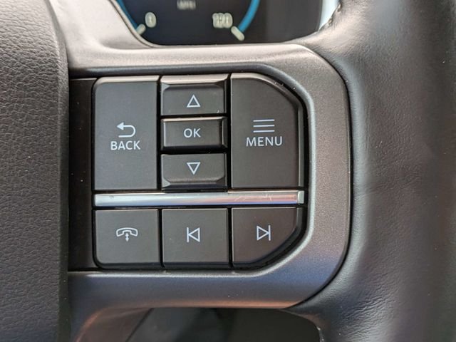 Used 2021 White Ford Lariat image 31