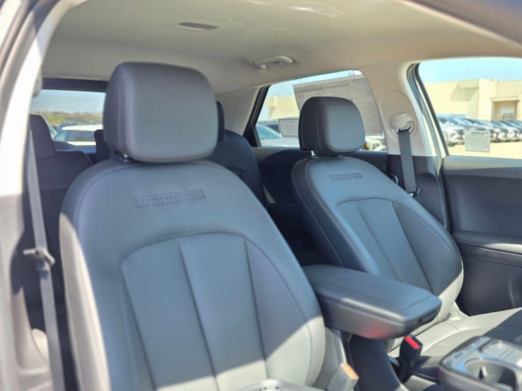 New 2026 Gray Hyundai SEL image 11