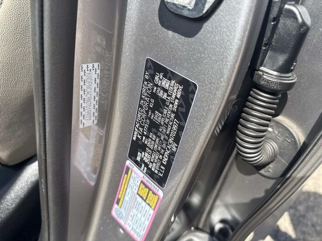 Used 2022 Steel Gray Kia EX image 25