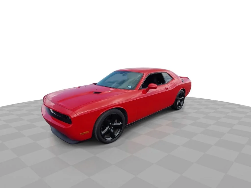 Used 2014 Red Dodge R/T image 8