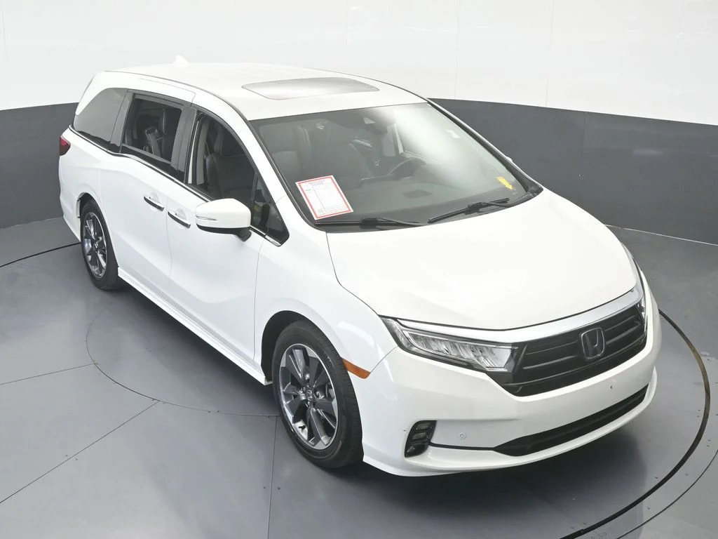 Used 2022 White Honda Elite image 58
