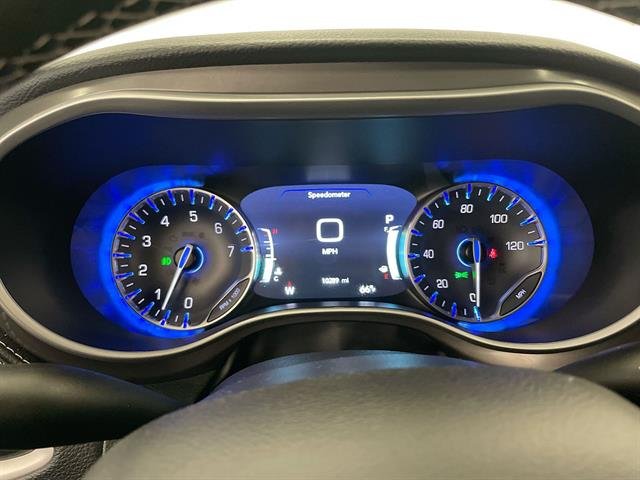 2026 Chrysler Pacifica Select, photo 11 of 12
