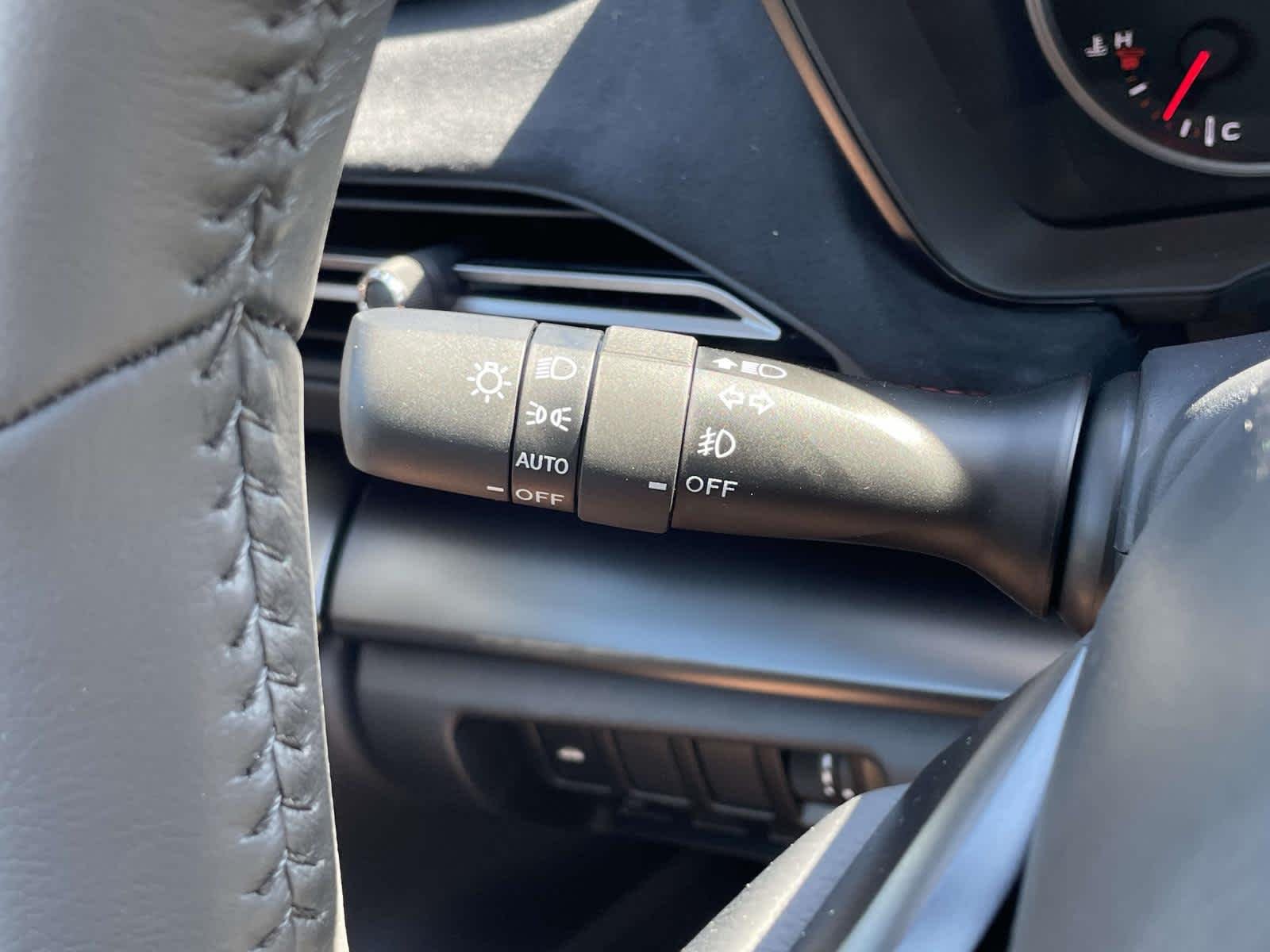 New 2026 Ice Silver Metallic Subaru Limited image 36
