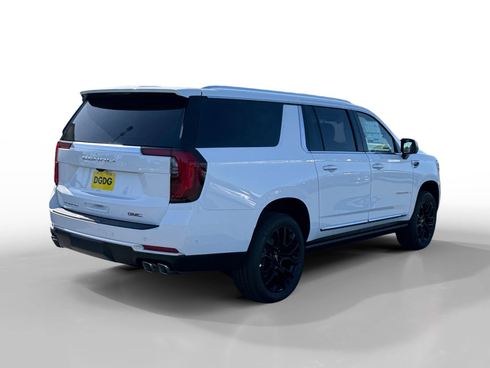 2026 GMC Yukon XL Denali - Photo 5